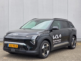 Kia EV3 81,4 kWh 204pk Plus Advanced | Camera | Navigatie | Glazen Schuif- kanteldak | Harman Kardon | Stoel- stuurverwarming |