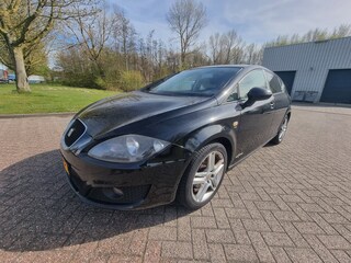 Seat Leon 1.2 TSI Ecomotive Businessline COPA CRUISE NAVI PARKEERSENSOREN