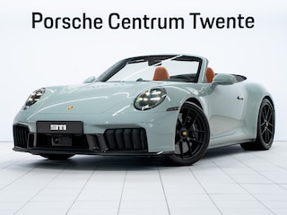 Porsche 911 Carrera 4 GTS Cabriolet