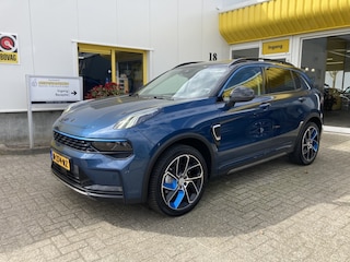 Lynk & Co 01 1.5 Panoramadak Camera Navigatiesysteem