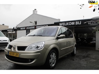 Renault Scénic 2.0-16V Business Line / Airco / Navi / Parkeersensoren