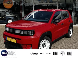 Fiat Grande Panda RED 11kW 44 kWh | Apple-Android | Cruise Control | Parkeersensoren