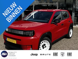 Fiat Grande Panda RED 11kW 44 kWh | Apple-Android | Cruise Control | Parkeersensoren