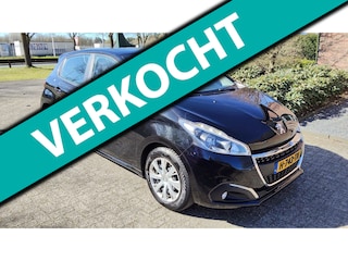 Peugeot 208 1.2 5Drs.,Zwart , Stoelverw. ,D.Riem = vervangen