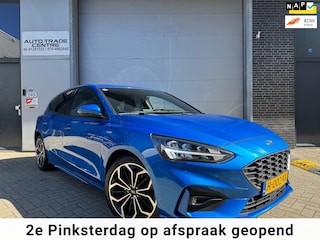 Ford Focus 1.0 EcoBoost ST Line Business [ Dealer OH | Keyless | B&O | Grootlichtassistent | Dodehoek detector]