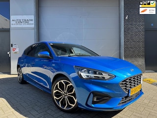 Ford Focus 1.0 EcoBoost ST Line Business [ Dealer OH | Keyless | B&O | Grootlichtassistent | Dodehoek detector]