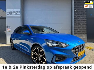 Ford Focus 1.0 EcoBoost ST Line Business [ Dealer OH | Keyless | B&O | Grootlichtassistent | Dodehoek detector]