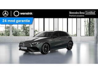 Mercedes-Benz A-klasse 180 Business Solution AMG | Panoramaschuifdak | Premium Plus | Nightpakket | 19"Multispaak AMG velgen | Stoelverwarming |  360° camera | Head-up display |