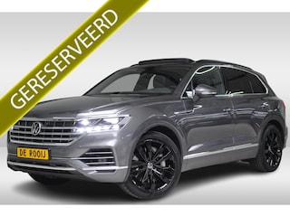 Volkswagen Touareg 3.0 TSi eHybrid 4MOTION Elegance Luchtvering | Trekhaak | Nachtzichtassistent | 21" Suzuka velgen | Matrix Led koplampen