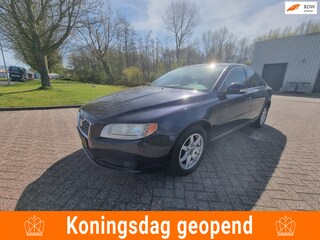 Volvo S80 2.5 T Momentum LEDER NAVI CRUISE PARKEERSENSOR CRUISE