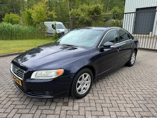 Volvo S80 2.5 T Momentum LEDER NAVI CRUISE PARKEERSENSOR CRUISE