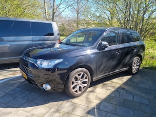 Mitsubishi Outlander Instyle 2.0 PHEV - Leder - LEES OMSCHRIJVING - EXPORT