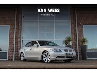 BMW 520i | NL auto | Cruise control | HiFi audio | 18 inch | Trekhaak afneembaar | Regensensor | iDrive | Parkeersensoren | Automatische lichtschakelaar