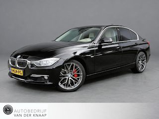 BMW 335i | 6 Cilinder | | Clima | Cruise | Multimedia/Navi | Stoelverwarming | Leder | PDC + Camera |