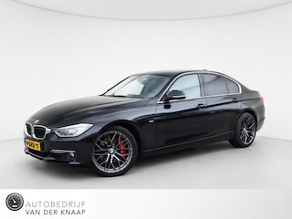 BMW 335i | 6 Cilinder | | Clima | Cruise | Multimedia/Navi | Stoelverwarming | Leder | PDC + Camera |