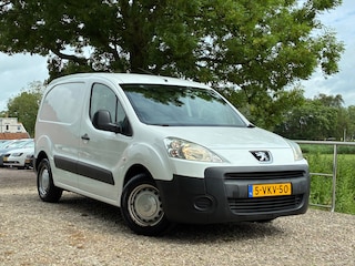 Peugeot Partner 120 1.6 HDI L1 XR |'' 104.000 KM '' + Airco + Marge Nu € 4.975,-!!!