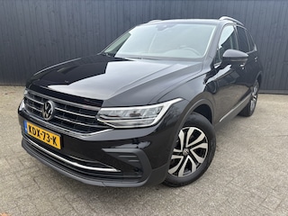 Volkswagen Tiguan 1.4 TSI eHybrid Life