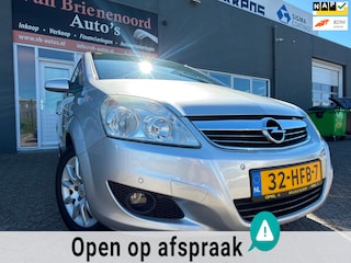 Opel Zafira 1.8 Temptation 7 Pers met parkeersensoren en airco en cruise controle