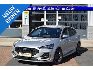 Ford Focus 1.0 EcoBoost Hybrid ST Line Navi Airco Camera Nieuwmodel Km 19.500!!