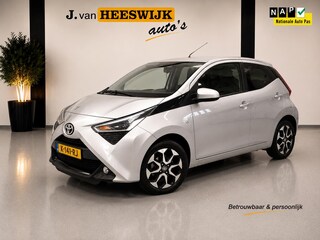 Toyota Aygo 1.0 VVT-i x-joy Airco (automatisch) | Camera | automaat | Lichtmetalen velgen