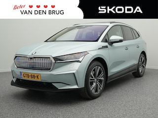 Skoda Enyaq 60iV Business Edition | SoH 98% | Trekhaak | Panoramadak | Crystal Face | 20" lichtmetalen velgen | Achteruitrijcamera |