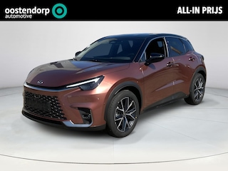 Lexus LBX 1.5 Hybrid Cool Advanced