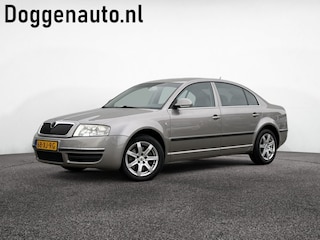 Skoda Superb 2.8 V6 Comfort origineel Nederlands onderhoudsboekje