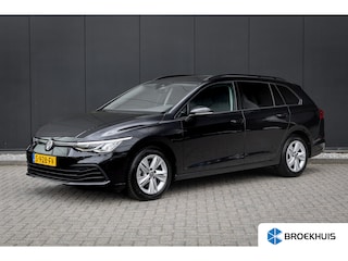 Volkswagen Golf Variant 1.0 eTSI Life DSG | Massage incl. memory seat (AGR) | Camera | LED koplampen | Afn. trekhaak | All weather banden | Adaptieve cruise | Keyless | Stoel / stuurverwarming
