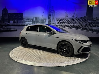 Volkswagen Golf 1.5 eTSI R-Line Business *Pano*Camera*Navi*Appconnect*