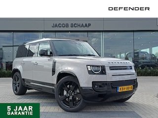 Land Rover Defender 110 2.0 P300e 110 Dynamic Edition | DEMO | Zeer compleet | Gekoelde voorstoelen | Elektr. trekhaak - 3.000kg |