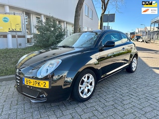 Alfa Romeo Mito 1.4 T Distinctive | Airco | Cruise | 1ste Eigenaar