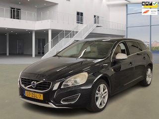 Volvo V60 1.6 T3 Summum|XENON|6BAK|NAVI|MEMORIE|150PK