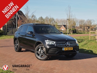 Mercedes-Benz GLC 300e 4MATIC Business Solution AMG | Panoramadak | Trekhaak | 360 Camera | Sfeerverlichting | Burmester |