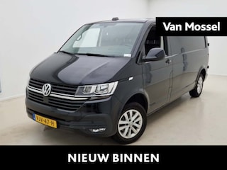 Volkswagen Transporter 2.0 TDI L2H1 110PK | Trekhaak | Parkeersensoren Voor + Achter | Airco | Cruise Control | Multifunctioneel Stuurwiel | Verwarmbare Voorruit | Achteruitrijcamera | Navigatie | Apple/Android Carplay |