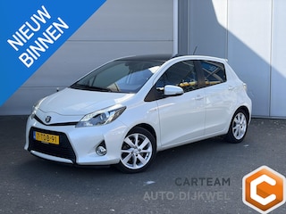 Toyota Yaris 1.5 Full Hybrid Dynamic AUTOMAAT, Camera, Panoramadak, Navigatie