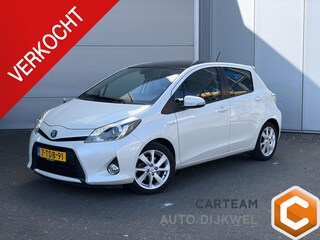 Toyota Yaris 1.5 Full Hybrid Dynamic AUTOMAAT, Camera, Panoramadak, Navigatie