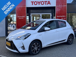 Toyota Yaris 1.5 Hybrid Design Sport LMV AIRCO PARKEERCAMERA CRUISECONTROL