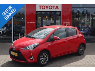Toyota Yaris 1.5 HYBRID DYNAMIC NL-AUTO NAVI LM-VELGEN LED PRIVACY-GLASS KEYLESS NAVI DAB+