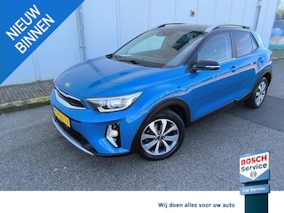 Kia Stonic 1.0 T-GDi MHEV DynamicPlusLine Camera, carplay, Navi, Dab+, 1e eigenaar, climate en cruise control, two tone lak.