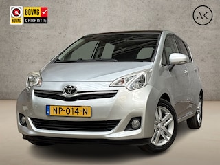 Toyota Verso-S 1.3 VVT-i Dynamic Automaat (PANORAMADAK, NAVIGATIE, CAMERA, SPORTSTOELEN, CRUISE, LM VELGEN, NIEUWE APK, NIEUWSTAAT)