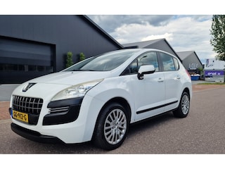Peugeot 3008 1.6 HDiF Active AIRCO CRUISE TREKHAAK 2 X SLEUTELS