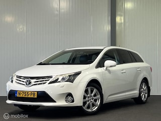 Toyota Avensis 2.0 VVTi Dynamic AUTOMAAT [ trekhaak xenon half-leder ]