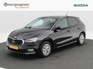Skoda Fabia 1.0 TSi Selection | Parkeersensoren | Airco | Carplay | DAB | 15 Inch | 21.939 Km !!