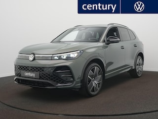 Volkswagen Tiguan 1.5 eHybrid R-Line Automaat - IQ light - Head-updisplay - Apple Carplay/Android Auto - 360'camera - Stoelverwarming