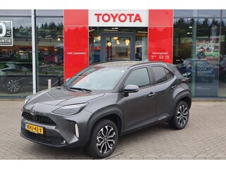 Toyota Yaris Cross 1.5 Hybrid 115 Dynamic STUUR/STOELVERWARMING KEYLESS PRIVACY-GLASS 17"LM-VELGEN APPLE/ANDROID LED