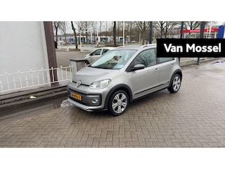 Volkswagen Up 1.0 CROSS UP! 75 PK | Automaat | Stoelverwarming | Climatronic (Automatische Airco) | All Season Banden | Lichtmetalen Velgen | Parkeersensoren | Camera
