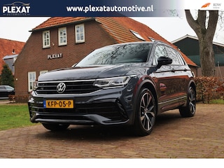 Volkswagen Tiguan 1.4 TSI eHybrid R-Line Business+ | 3x R-Line | IQ Light | Adap. Cruise | Panorama | Black Style Pack | Stoelver