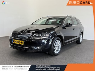 Skoda Octavia Combi 1.0 TSI Greentech Style Business Trekhaak Navigatie Apple Carplay/Android Auto Parkeersensoren Cruise Control Stoelverwarming Memory stoelen Climate Control Lichtmetalen velgen