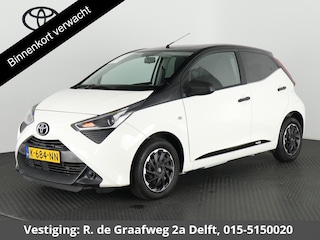 Toyota Aygo 1.0 VVT-i X-Fun Bi-Tone | 1e eigenaar | Airco | Bluetooth | Privacy Glass |