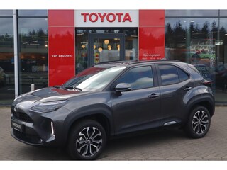 Toyota Yaris Cross 1.5 HYBRID 115 DYNAMIC STUUR/STOELVERWARMING KEYLESS PRIVACY-GLASS 17"LM-VELGEN APPLE/ANDROID LED
